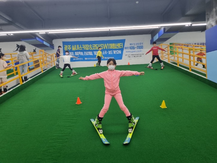 KakaoTalk_20230520_105535965_09.jpg