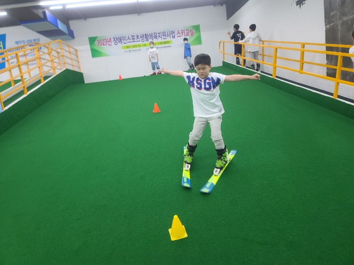 KakaoTalk_20230513_154034020_09.jpg