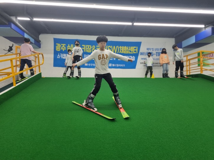 KakaoTalk_20230506_175137994_20.jpg