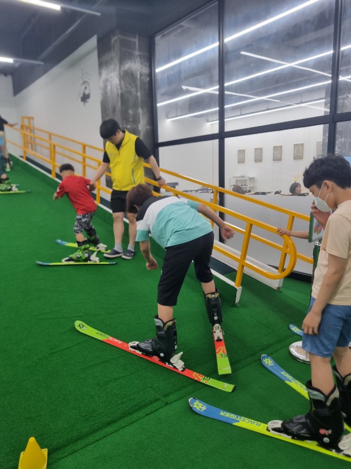KakaoTalk_20230610_155352461_05.jpg