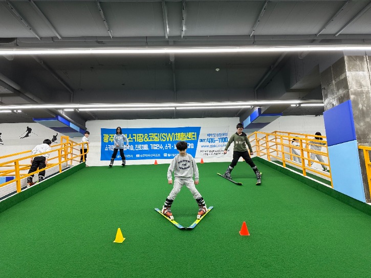 KakaoTalk_20231219_142959139_06.jpg