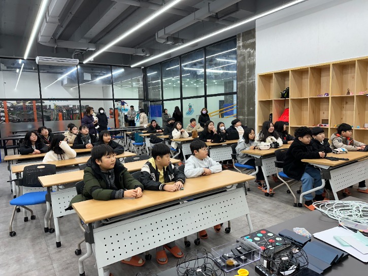 KakaoTalk_20231219_142959139_01.jpg