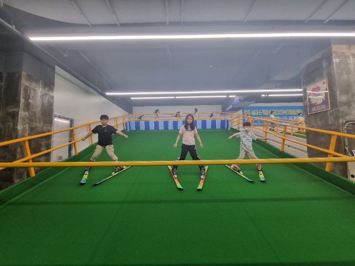 KakaoTalk_20230610_125241099_06.jpg