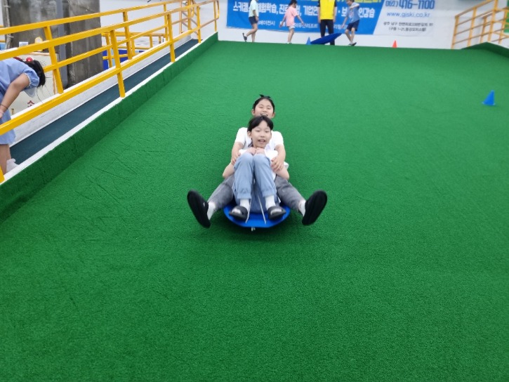 KakaoTalk_20230708_173829995_09.jpg