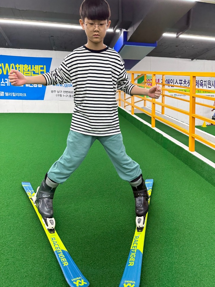 KakaoTalk_20230429_174626820_03.jpg