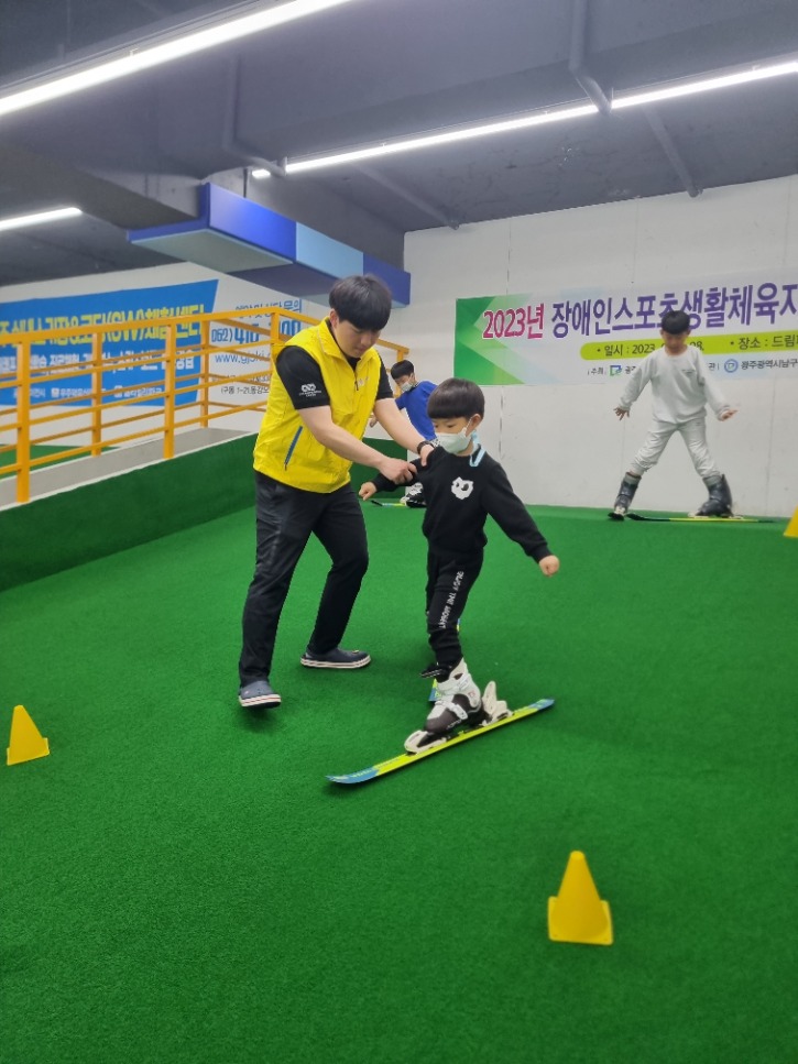 KakaoTalk_20230422_174544582_07.jpg