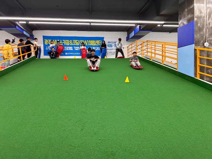 KakaoTalk_20231218_164349375_05.jpg