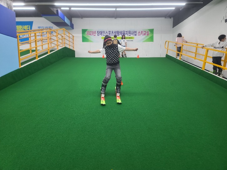KakaoTalk_20230513_173635900_04.jpg