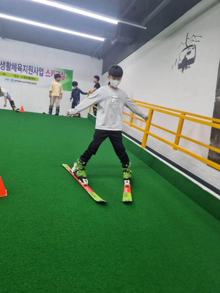 KakaoTalk_20230429_124648237.jpg