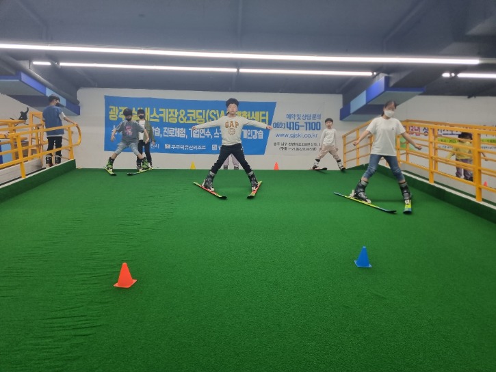 KakaoTalk_20230520_174832140_09.jpg