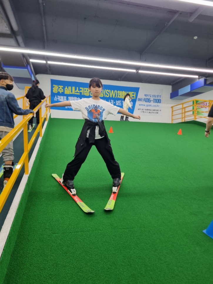 KakaoTalk_20230422_175059511_16.jpg