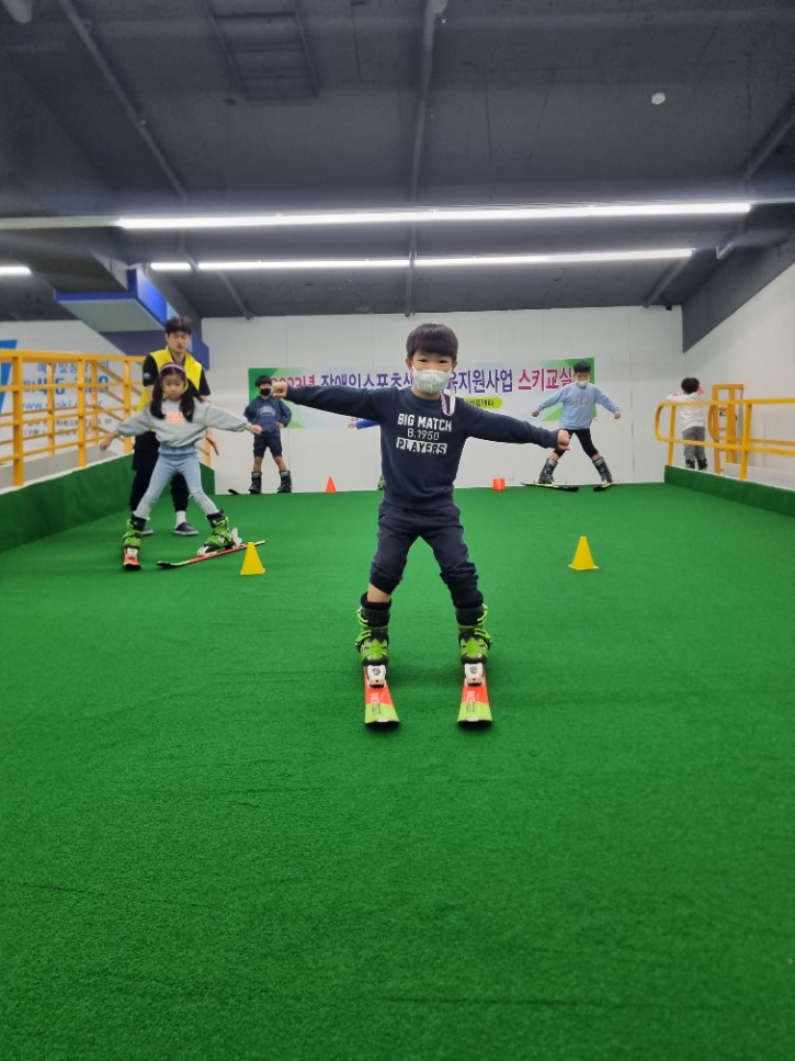 KakaoTalk_20230429_154027444_06.jpg