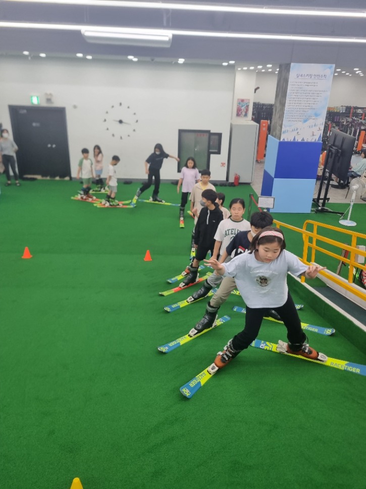 KakaoTalk_20230701_104018228_03.jpg