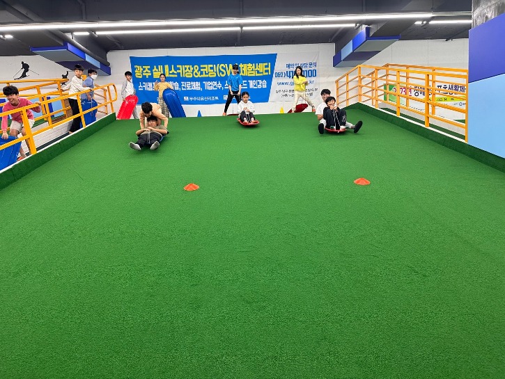 KakaoTalk_20231012_153856990_05.jpg