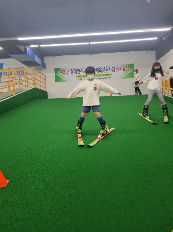 KakaoTalk_20230429_104147458_11.jpg