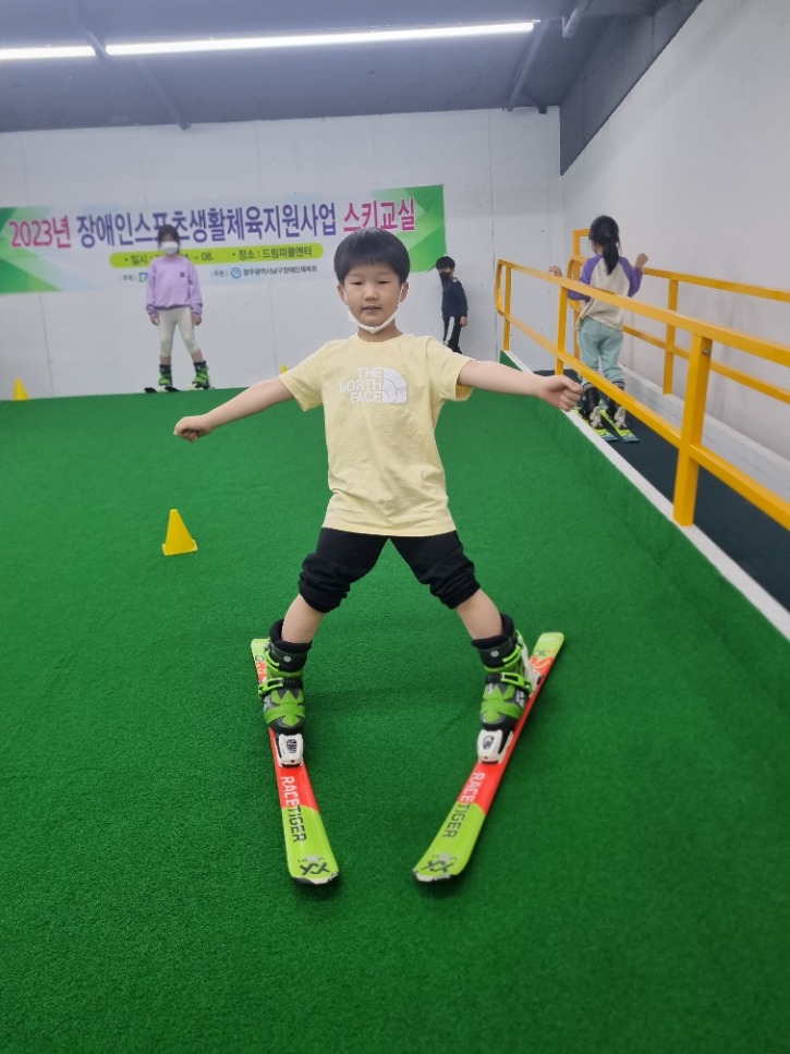 KakaoTalk_20230422_134020173_08.jpg