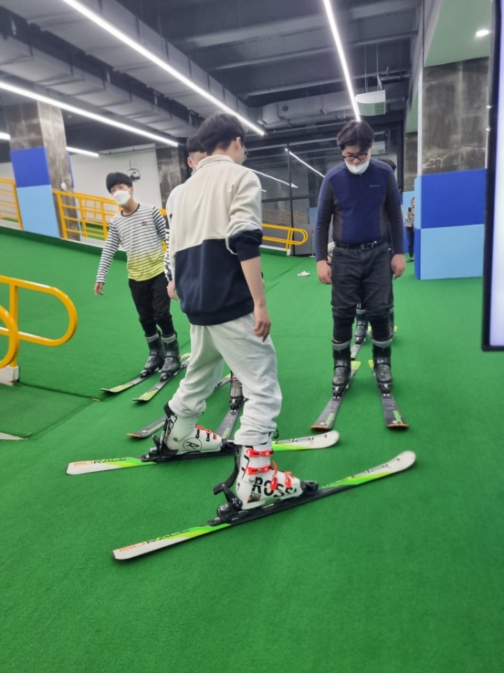 KakaoTalk_20230417_194211413_04.jpg