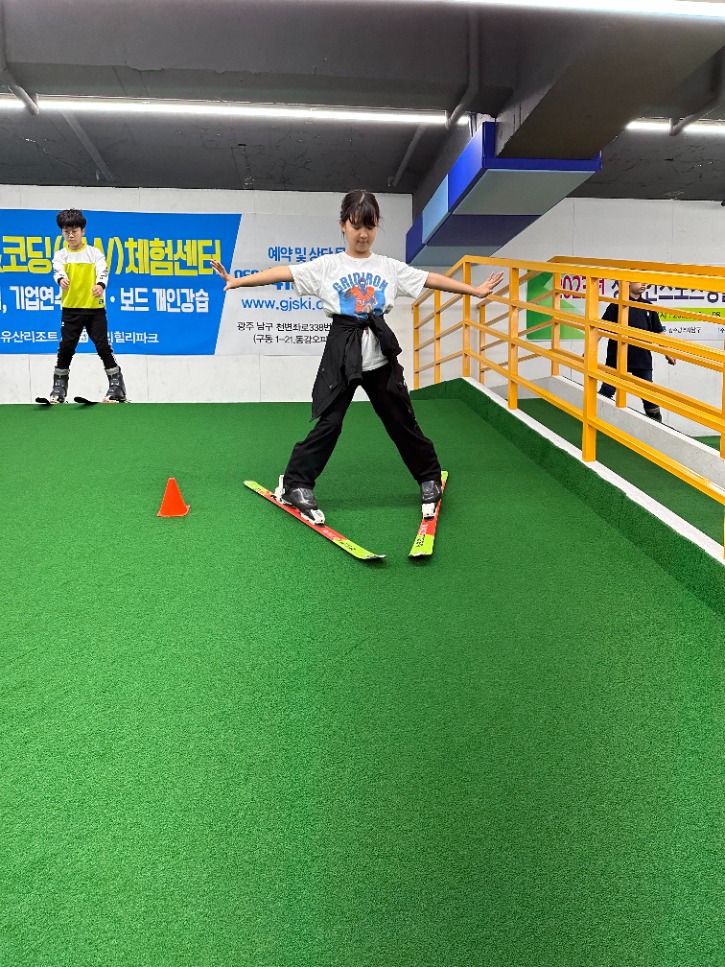 KakaoTalk_20230422_175951091_22.jpg