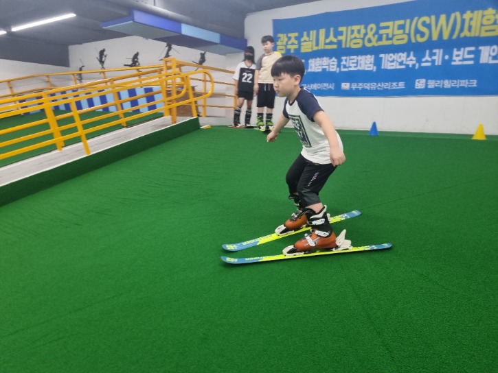 KakaoTalk_20230701_123548237_07.jpg