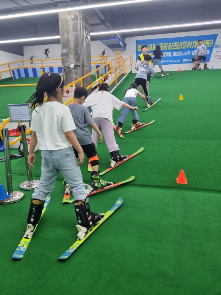 KakaoTalk_20230610_173853755_06.jpg
