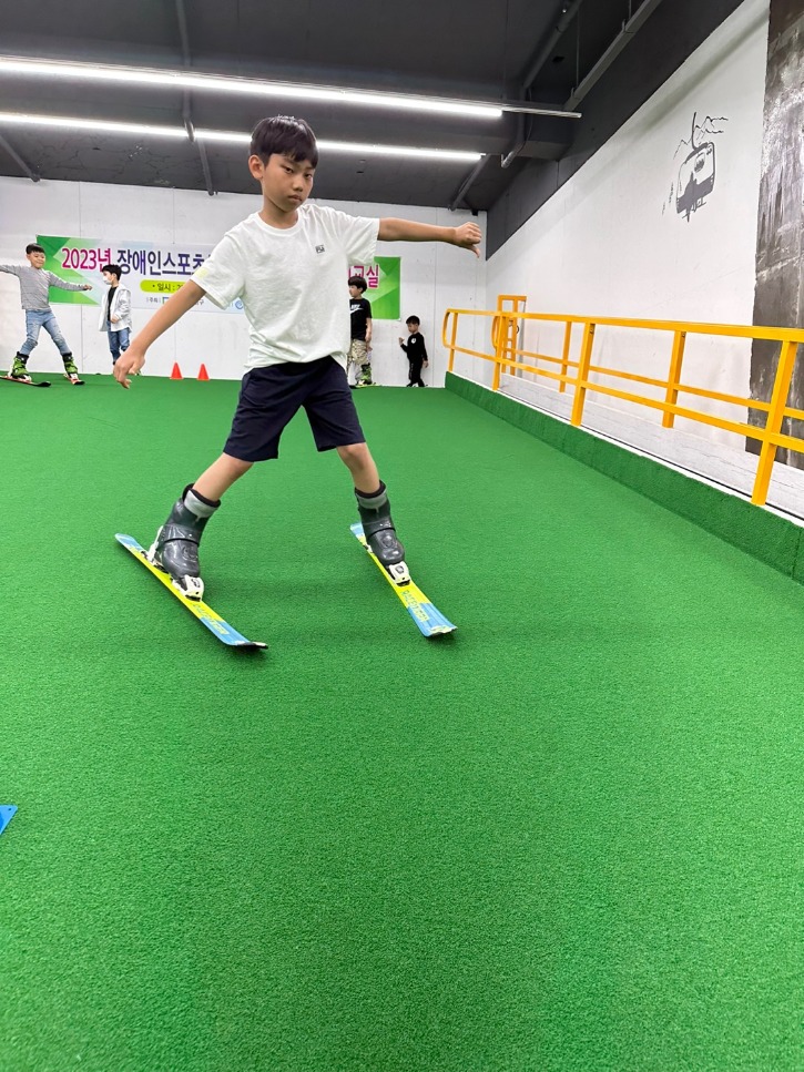 KakaoTalk_20230506_175142896_05.jpg