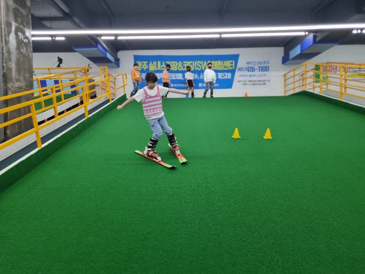 KakaoTalk_20230513_173829448_02.jpg