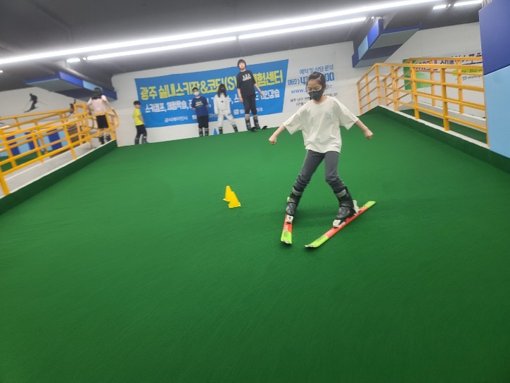 KakaoTalk_20230513_123840963_04.jpg