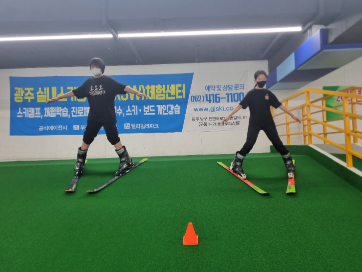 KakaoTalk_20230422_134225327_04.jpg