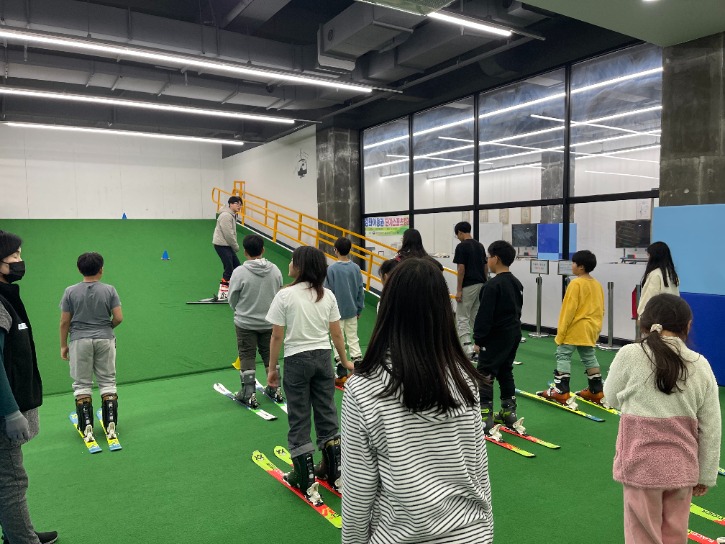 KakaoTalk_20231206_152850238_06.jpg