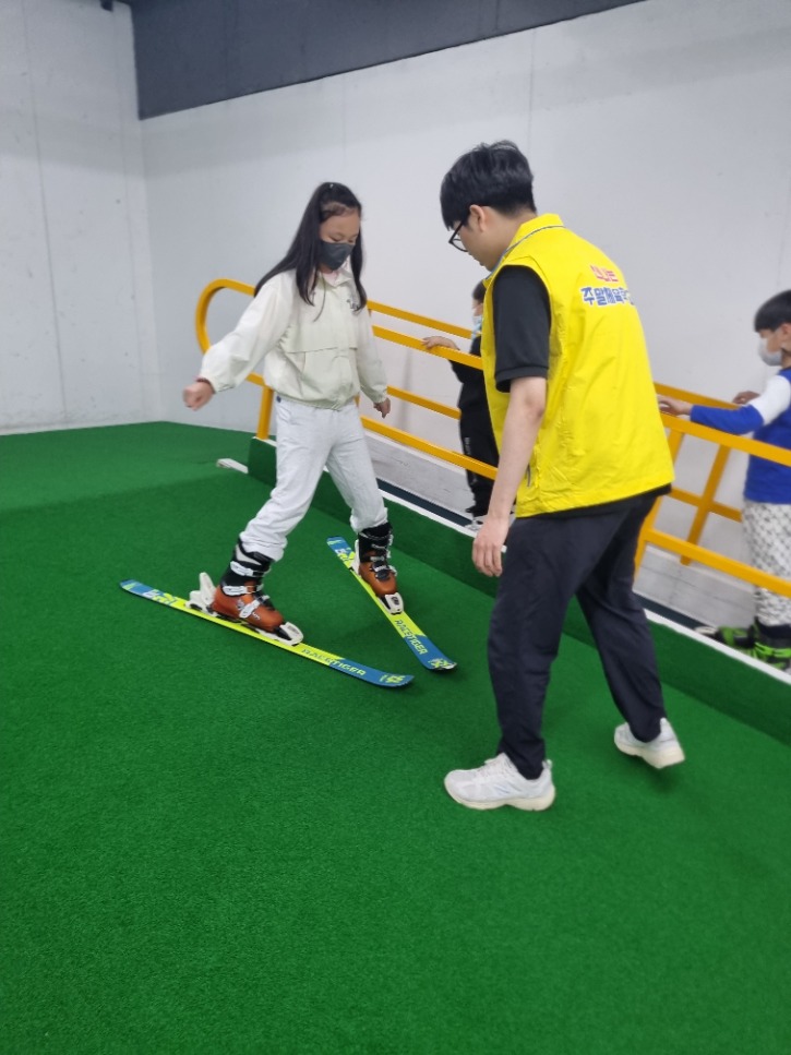 KakaoTalk_20230422_174544582_05.jpg