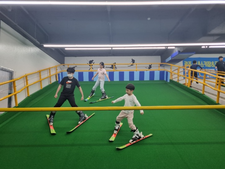 KakaoTalk_20230520_174811522_05.jpg