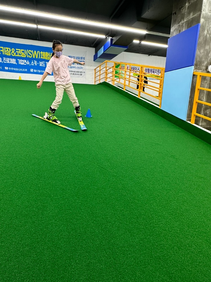 KakaoTalk_20230520_175652239_04.jpg