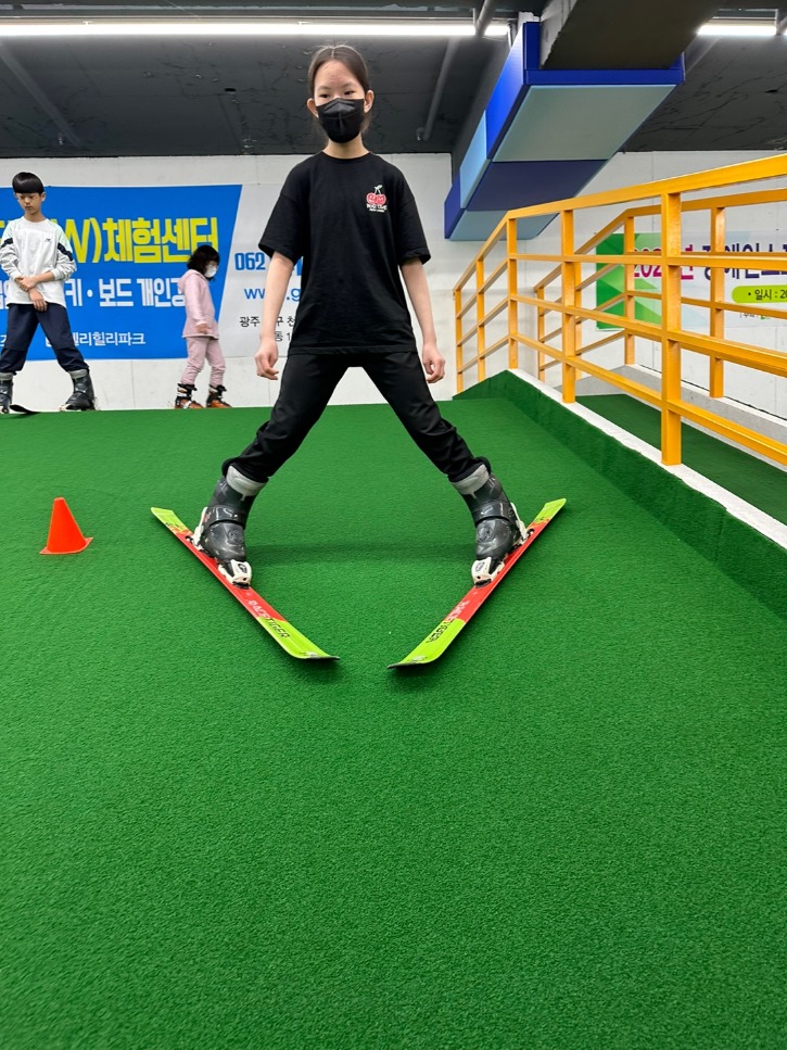 KakaoTalk_20230422_181623941_05.jpg