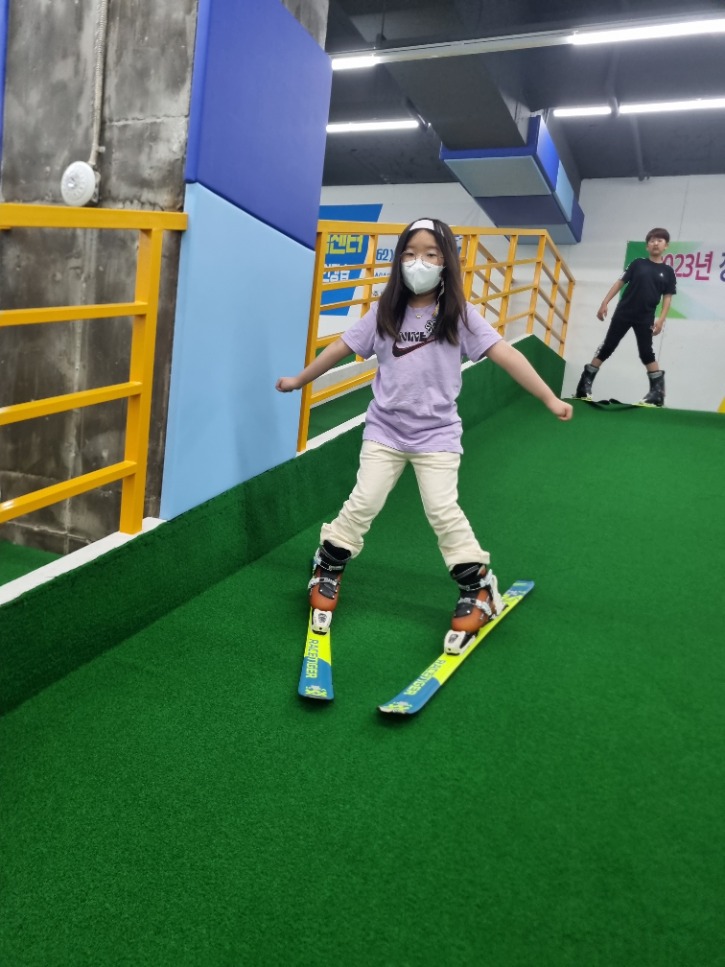 KakaoTalk_20230422_174632820_03.jpg