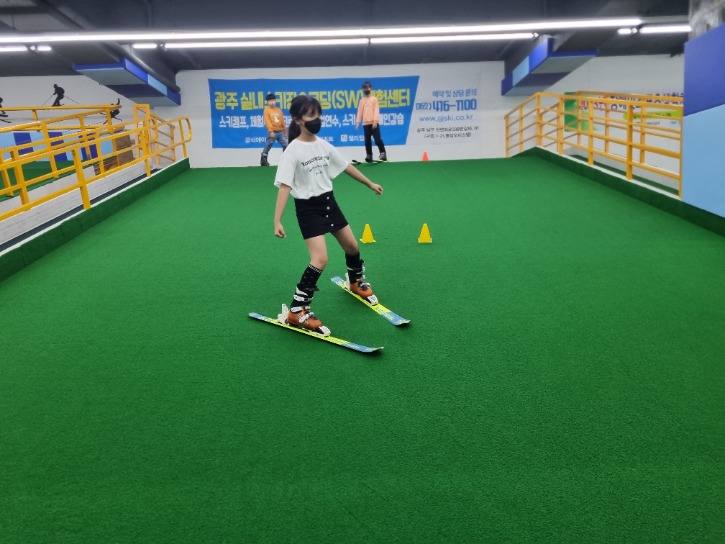 KakaoTalk_20230513_173829448_05.jpg