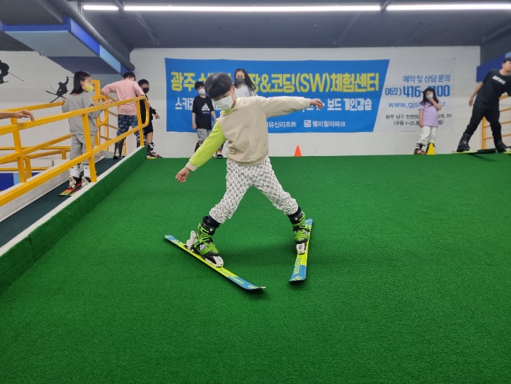 KakaoTalk_20230506_153300382_19.jpg