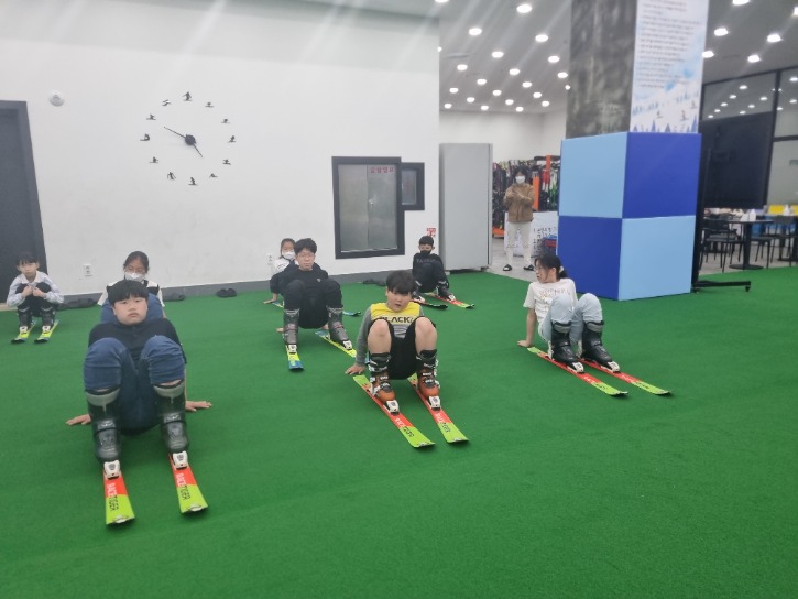 KakaoTalk_20230422_174957361_09.jpg