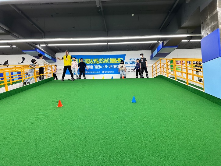 KakaoTalk_20230520_175757195_05.jpg