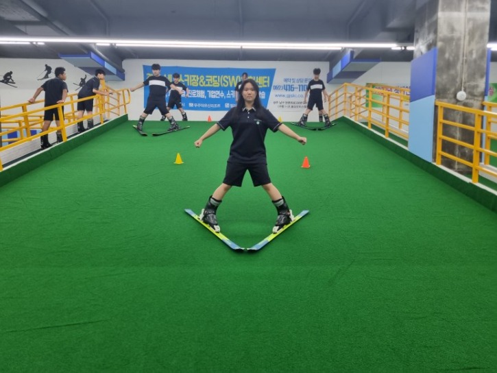 KakaoTalk_20230703_121037829_06.jpg