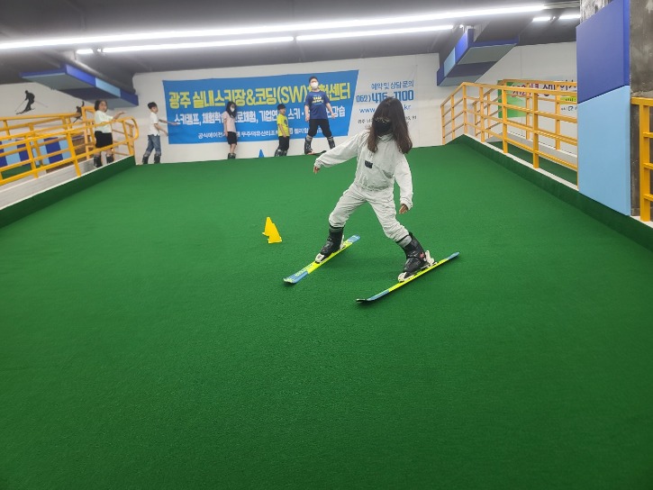 KakaoTalk_20230513_123840963_02.jpg