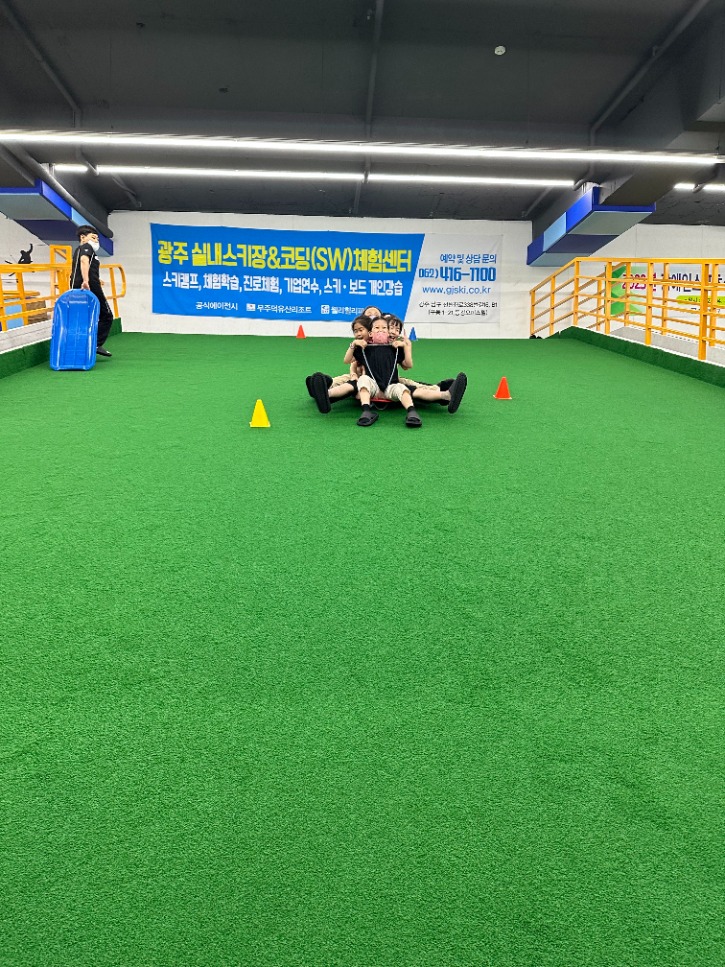 KakaoTalk_20230610_160026211_16.jpg