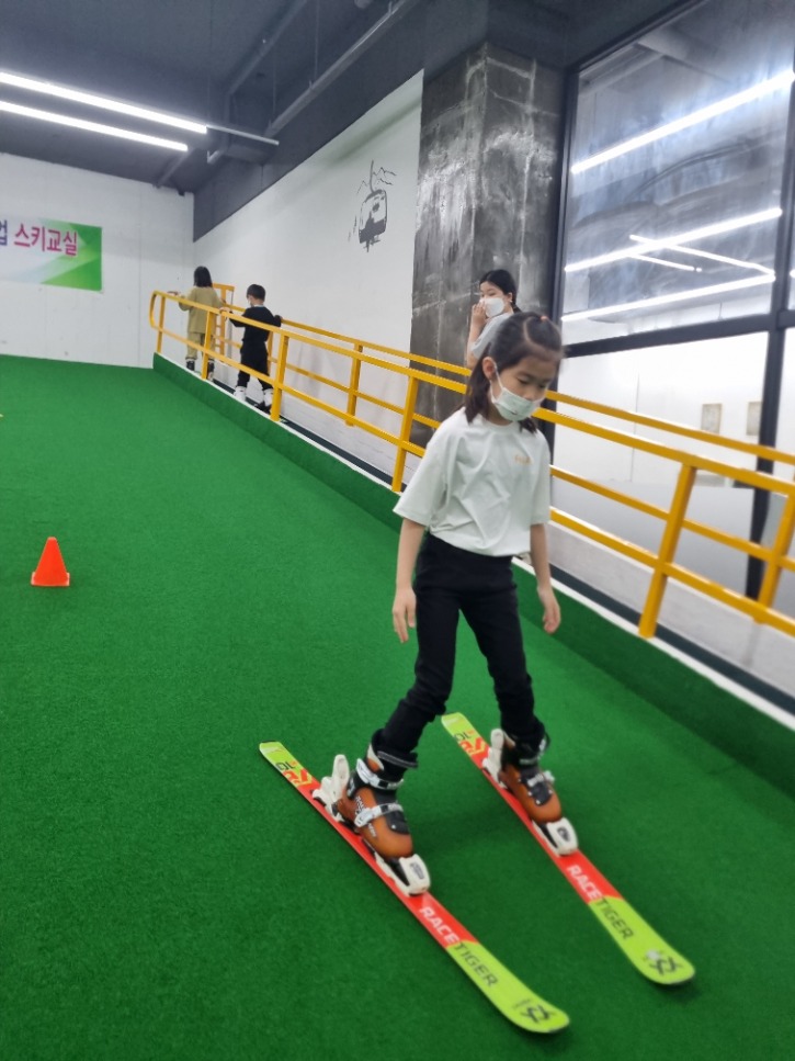 KakaoTalk_20230422_174632820_08.jpg