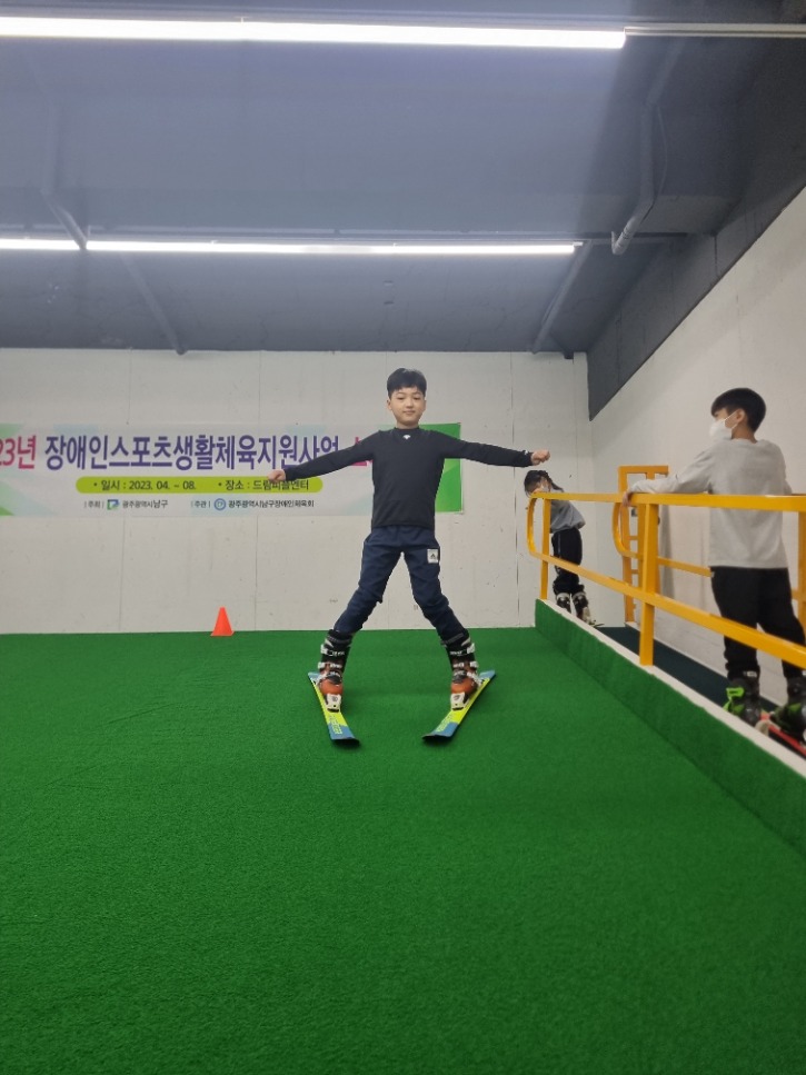 KakaoTalk_20230429_124551849_27.jpg