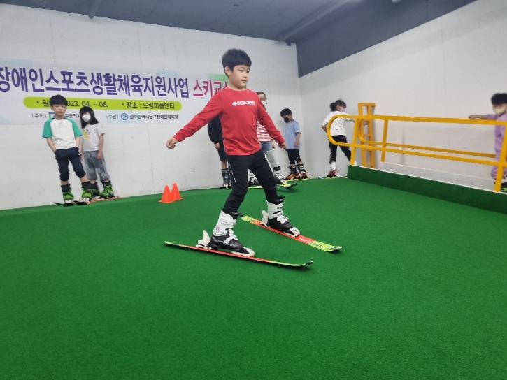 KakaoTalk_20230520_105633703_05.jpg