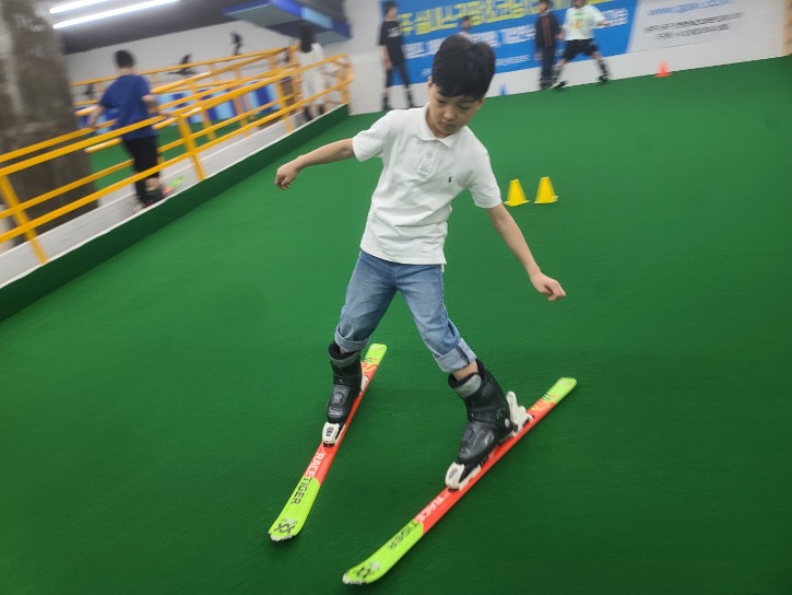 KakaoTalk_20230513_123840963_07.jpg