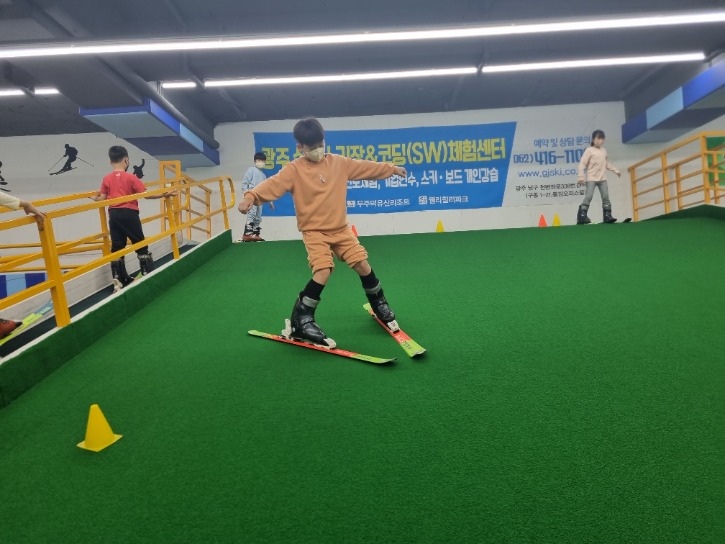 KakaoTalk_20230506_104622910_21.jpg