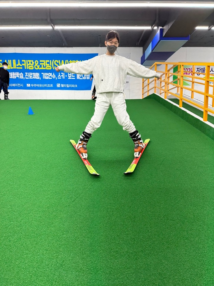 KakaoTalk_20230429_174435520_08.jpg