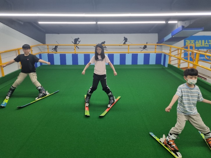 KakaoTalk_20230610_125241099_04.jpg