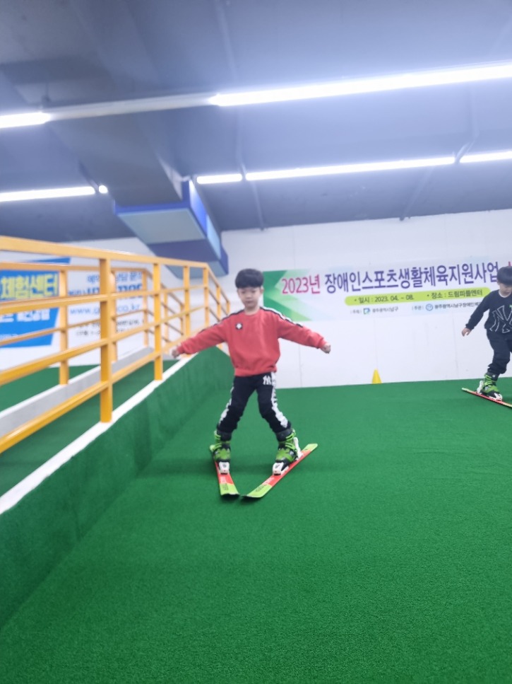 KakaoTalk_20230429_104147458_05.jpg