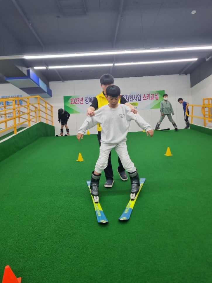 KakaoTalk_20230422_174544582_08.jpg